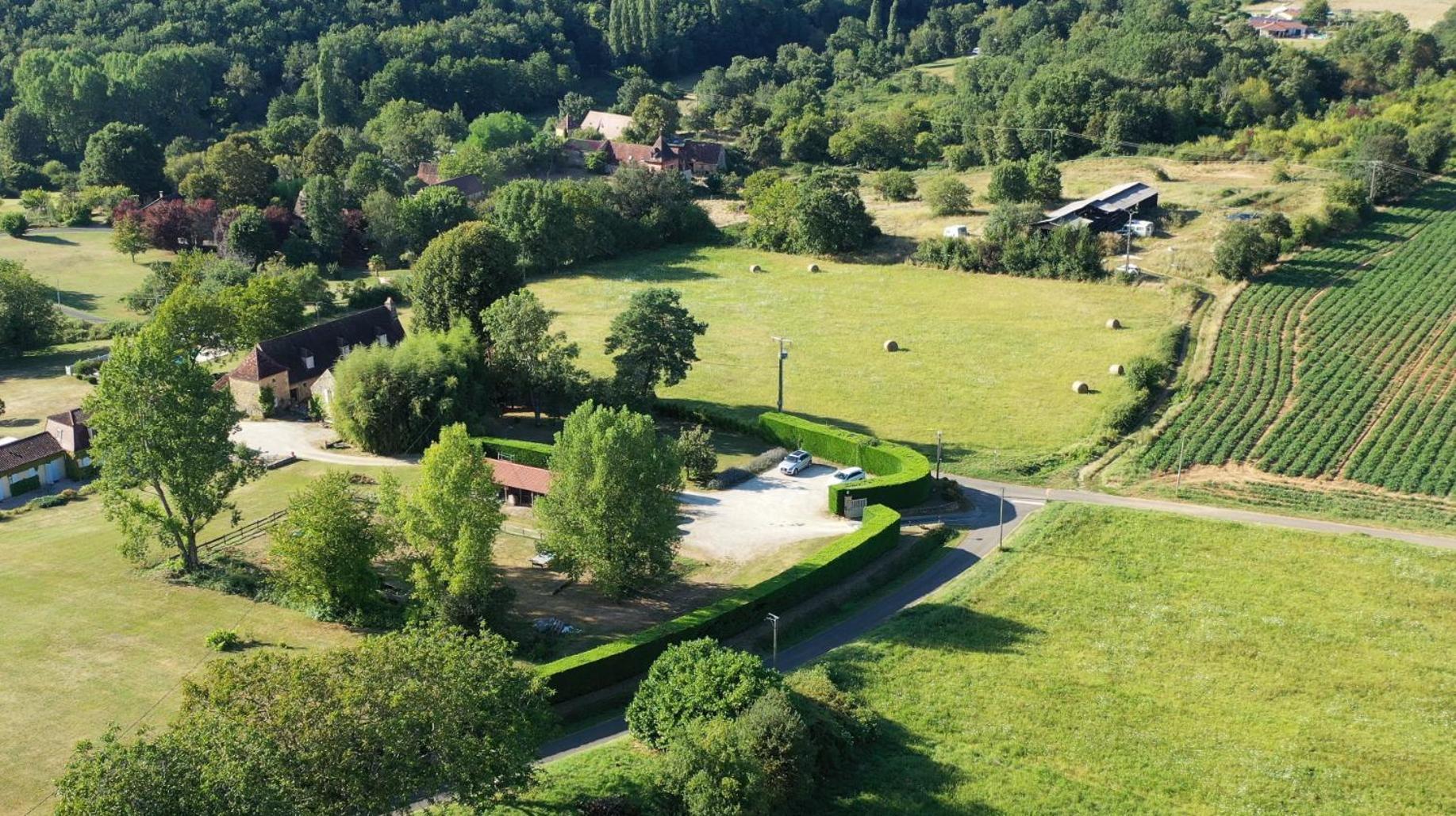 Le Clos-Lascazes Maison D'Hotes Le Buisson-de-Cadouin Kültér fotó