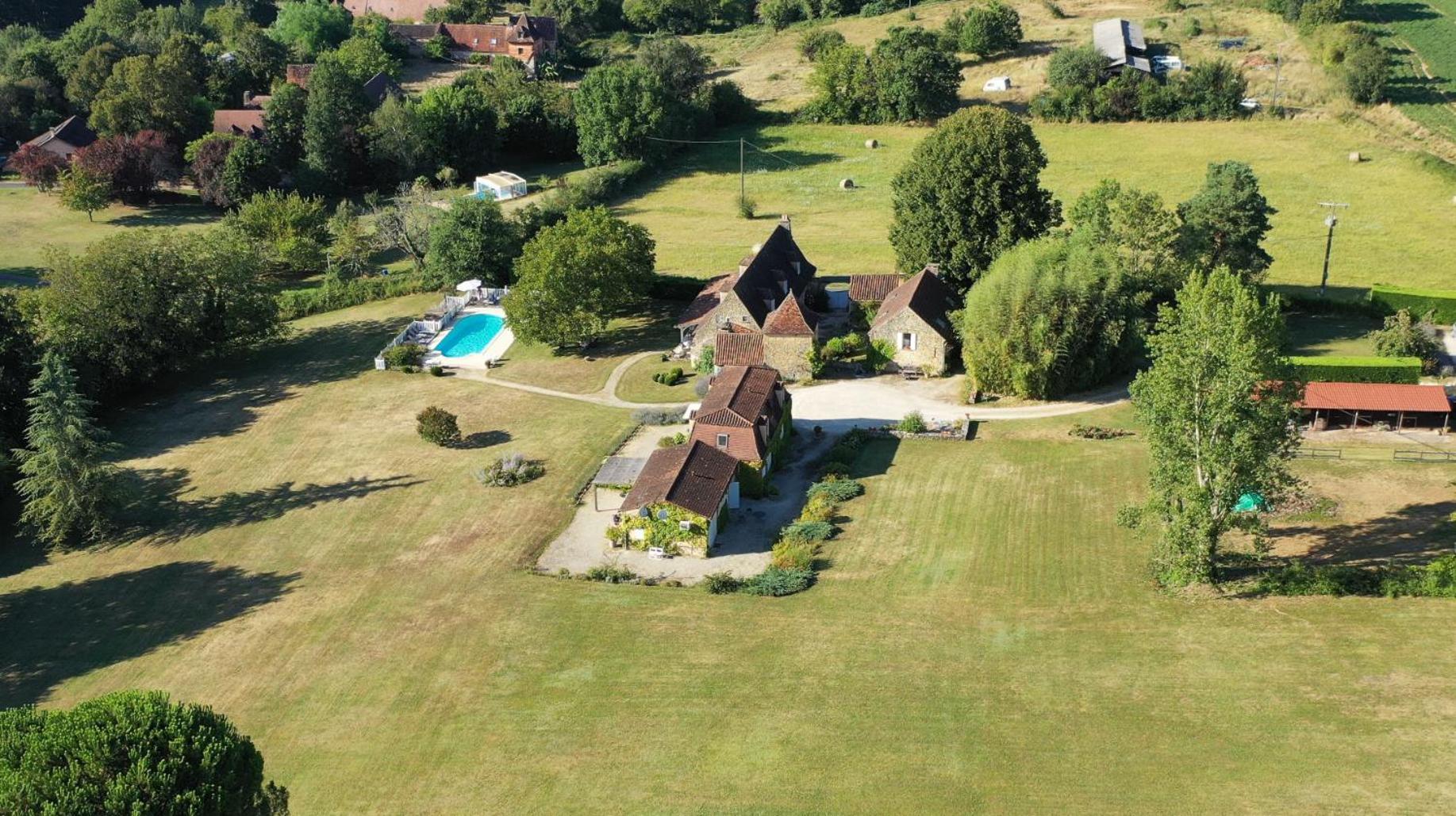 Le Clos-Lascazes Maison D'Hotes Le Buisson-de-Cadouin Kültér fotó